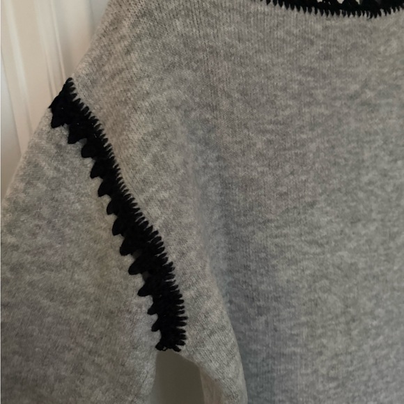 Zara Gray w/Navy Detail Crew Neck Sweater - Picture 5 of 6